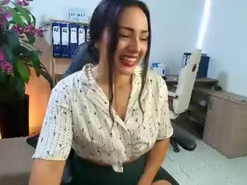 Chaturbate Live Porn of adri_miller