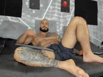 Chaturbate Best live sex cam show of leonidas_k18