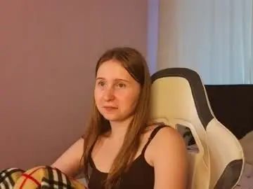 Chaturbate Watch Live Sex Cams of lilitiny