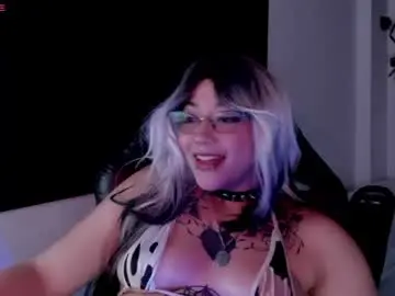 Chaturbate Best live sex cam show of kora_red999