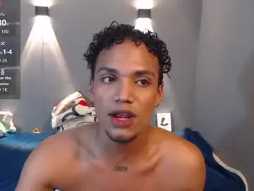Chaturbate Live Sex Cam of mateo_nick