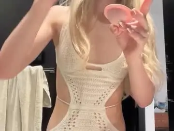 Chaturbate Free Porn Cam of piperxraee