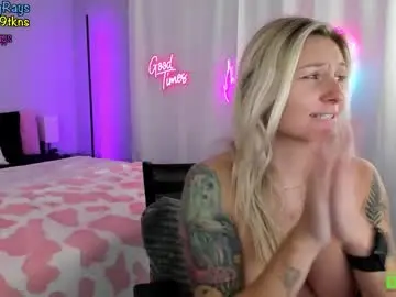 Chaturbate Sex Cam of ryan_n_riley