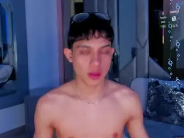 Chaturbate Nude Webcam of sebax_00
