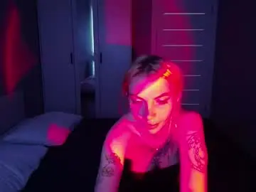 Chaturbate Live Sex Cam of annetenet