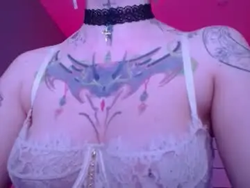 Chaturbate Live Sex Cam of annetenet