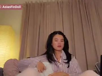 Chaturbate Adult Video Chat of asianfindoll