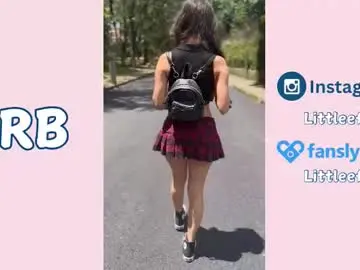 Chaturbate Adult Video Chat of little_effy18_