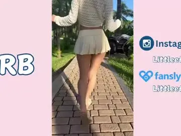 Chaturbate Watch Live Sex Cams of little_effy18_