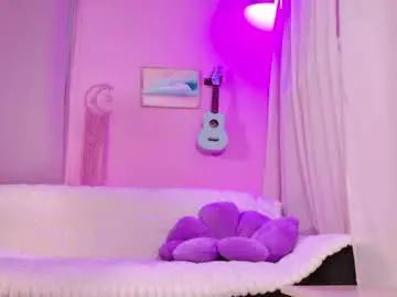 Chaturbate Watch Live Sex Cams of little_effy18_