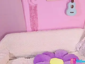 Chaturbate Private Sex Chat of little_effy18_