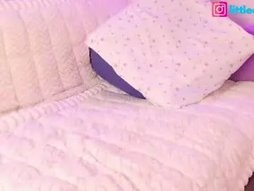 Chaturbate Live Porn of little_effy18_