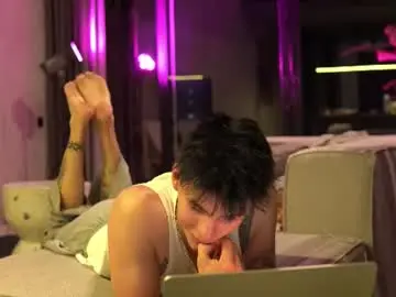 Chaturbate Live Porn of tai_fun