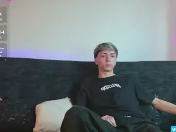 Chaturbate Sex Cam of ethan_and_ava
