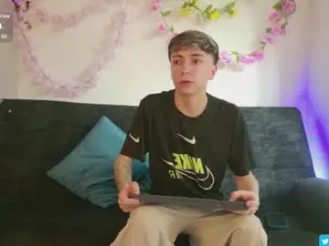 Chaturbate Free Porn Cam of ethan_and_ava