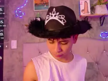 Chaturbate Live Sex of ethan_westt