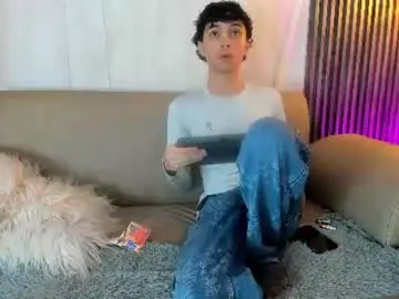 Chaturbate Free Live Porn of axxel_white