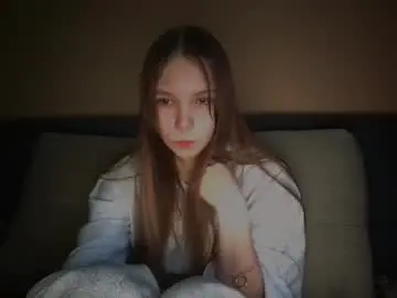 Chaturbate Live Sex Cam of mira_princess