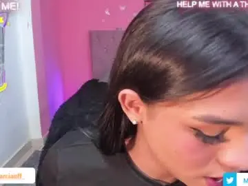 Chaturbate Live Sex Cam of moon_roxee
