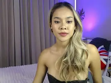 Chaturbate Live Sex Cam of onlylilypeach