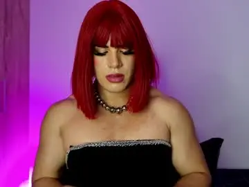 Chaturbate Live Sex Cam of isahilton1