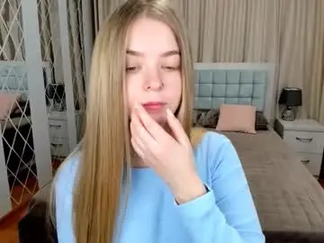 Chaturbate Live Sex Cam of sirenabloom