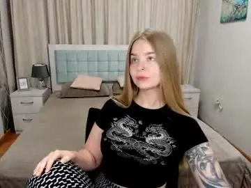 Chaturbate Live Sex Cam of sirenabloom