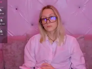 Chaturbate Watch Live Sex Cams of akiro_kim