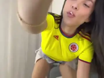 Chaturbate Sex Cam of angelturned01