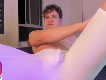 Chaturbate Adult Webcams of derekolsen_