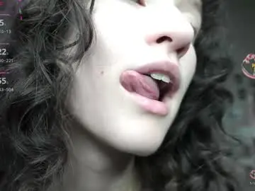 Chaturbate Free Porn Cam of indiramcclamroch