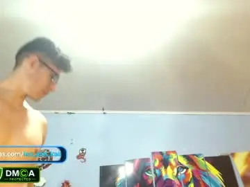 Chaturbate Sex Chat of leo_and_kali69