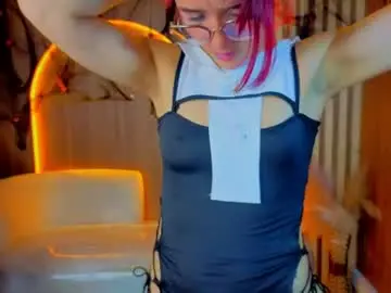 Chaturbate Free Porn Cam of liss_red_tx