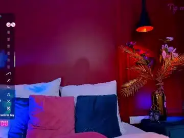Chaturbate Watch Live Sex Cams of mayzzi