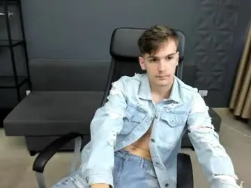 Chaturbate Watch Live Sex Cams of bradyflint