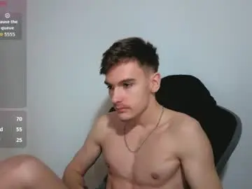 Chaturbate Live Sex Cam of bradyflint