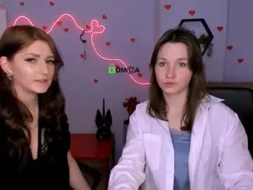 Chaturbate Live Porn of helli_belli