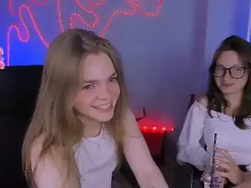 Chaturbate Nude Webcam of helli_belli