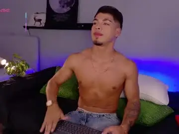Chaturbate Free Porn Cam of ken_boy_