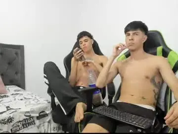 Chaturbate Free Live Porn of dark_desiree18