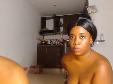 Chaturbate Live Porn of petarda333