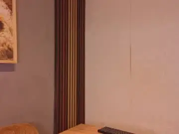 Chaturbate Live Sex Cam of christopher_robin4