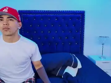 Chaturbate Free Porn Cam of jaden_and_sofia