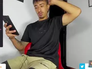 Chaturbate Live Sex Cam of martin_granch