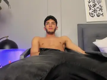 Chaturbate Live Sex of tyler_fox_