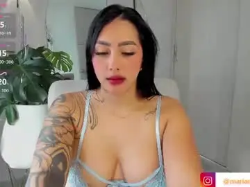 Chaturbate Free Live Porn of aliessiarose1