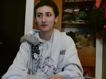 Chaturbate Watch Live Sex Cams of malitamuymal22