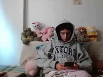 Chaturbate Best live sex cam show of malitamuymal22