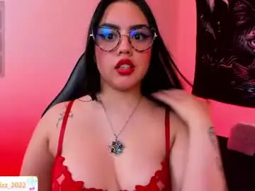 Chaturbate Live Porn of nicolle_ruizz