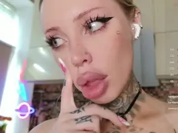 Chaturbate Free Live Porn of 2badforyou